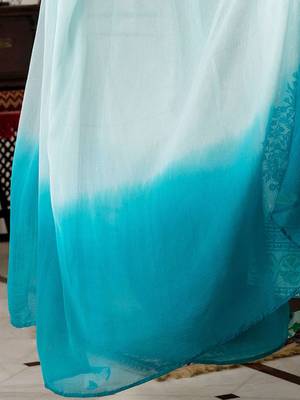 Women Floral Printed Regular Pure Cotton Kurta with Trousers & With Dupatta 5