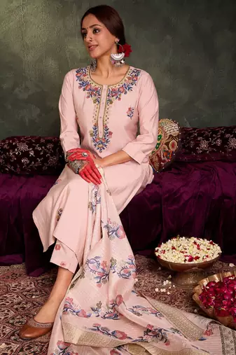 Floral Embroidered Thread Work Straight Kurta With Trousers And Dupatta