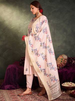 Floral Embroidered Thread Work Straight Kurta With Trousers And Dupatta 5