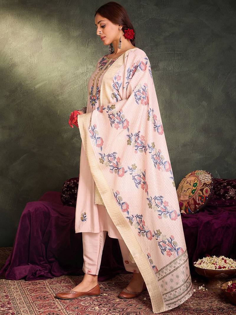 Floral Embroidered Thread Work Straight Kurta With Trousers And Dupatta