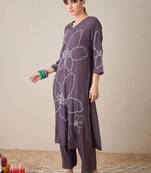 Women Floral Embroidered Regular Thread Work Kurta with Palazzos
