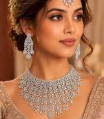 Luxury CZ Bridal Choker Necklace Set, Indian Wedding Jewelry, Crystal Earrings Maang Tikka