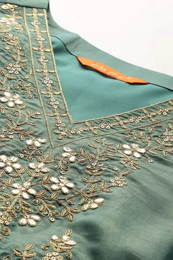 Ethnic Motifs Embroidered Gotta Patti Kurta with Trousers & Dupatta