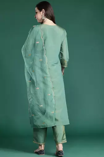 Ethnic Motifs Embroidered Gotta Patti Kurta with Trousers & Dupatta