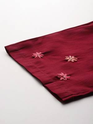 Women Floral Embroidered Thread Work Kurta With Trousers & Dupatta 8