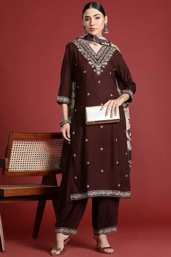 Ethnic Motifs Embroidered Thread Work Kurta with Salwar & With Dupatta