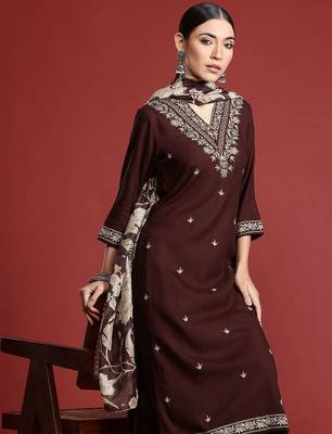 Ethnic Motifs Embroidered Thread Work Kurta with Salwar & With Dupatta 5