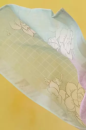 women floral printed regular thread work  cotton kurta with trousers & with dupatta