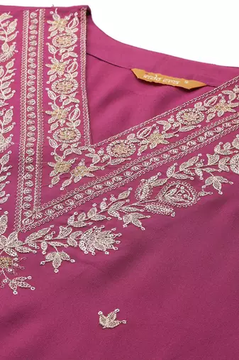 Ethnic Motifs Embroidered Thread Work Kurta with Salwar & With Dupatta