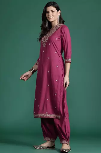 Ethnic Motifs Embroidered Thread Work Kurta with Salwar & With Dupatta