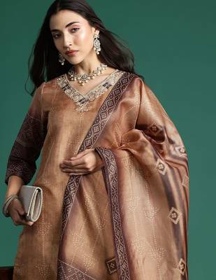 Bandhani Printed Thread Work Kurta with Trousers & With Dupatta 2