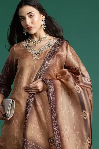 Bandhani Printed Thread Work Kurta with Trousers & With Dupatta
