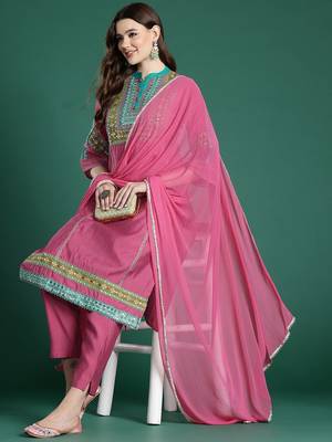 Ethnic Motifs Embroidered Panelled Mirror Work Kurta With Trousers & Dupatta 8