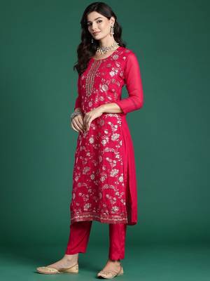 Women Floral Embroidered Kurta With Trousers & Dupatta 6