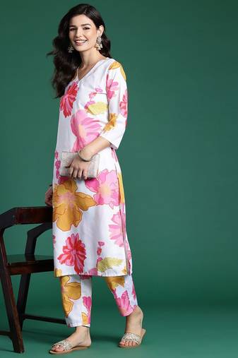 Floral Printed Kurta with Trousers