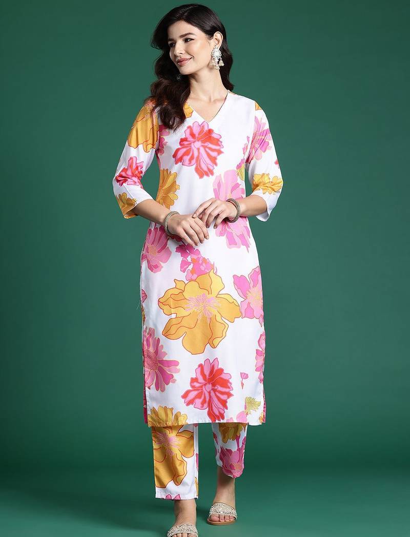 Floral Printed Kurta with Trousers