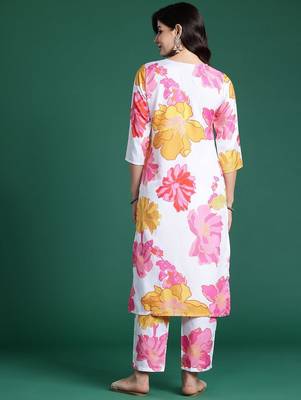 Floral Printed Kurta with Trousers 6