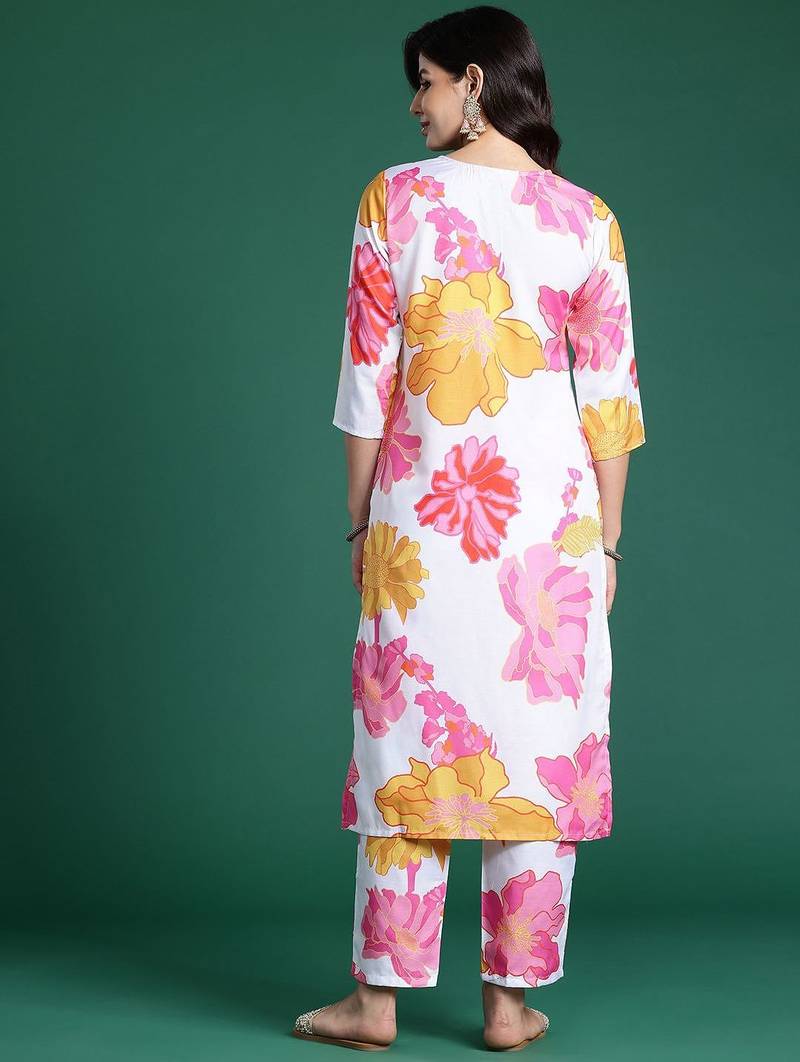 Floral Printed Kurta with Trousers