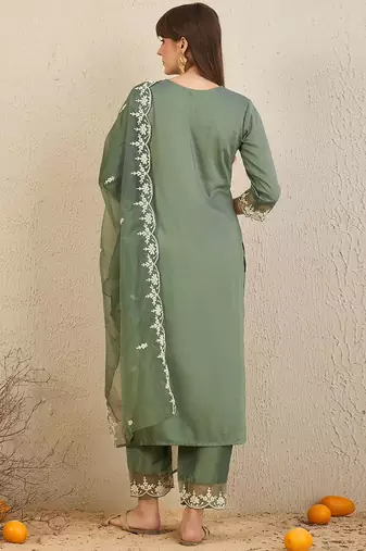 Floral Embroidered Straight Kurta With Trousers & Dupatta