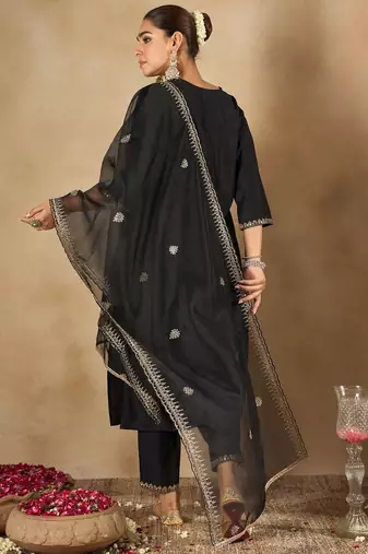 Women Ethnic Motifs Embroidered Regular Liva Kurta with Trousers & With Dupatta