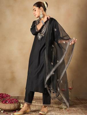 Women Ethnic Motifs Embroidered Regular Liva Kurta with Trousers & With Dupatta 6