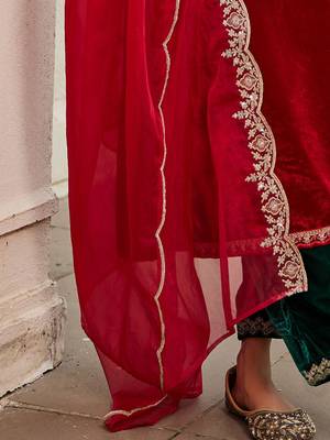 Women Ethnic Motifs Embroidered Regular Sequinned Velvet Kurta with Trousers & With Dupatta 6