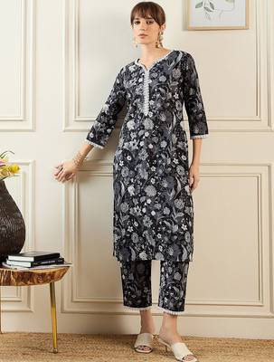 Women Floral Printed Regular Pure Cotton Kurta with Trousers 1