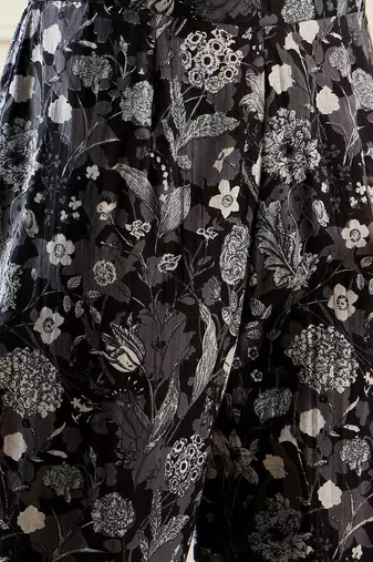 Women Floral Printed Regular Pure Cotton Kurta with Trousers