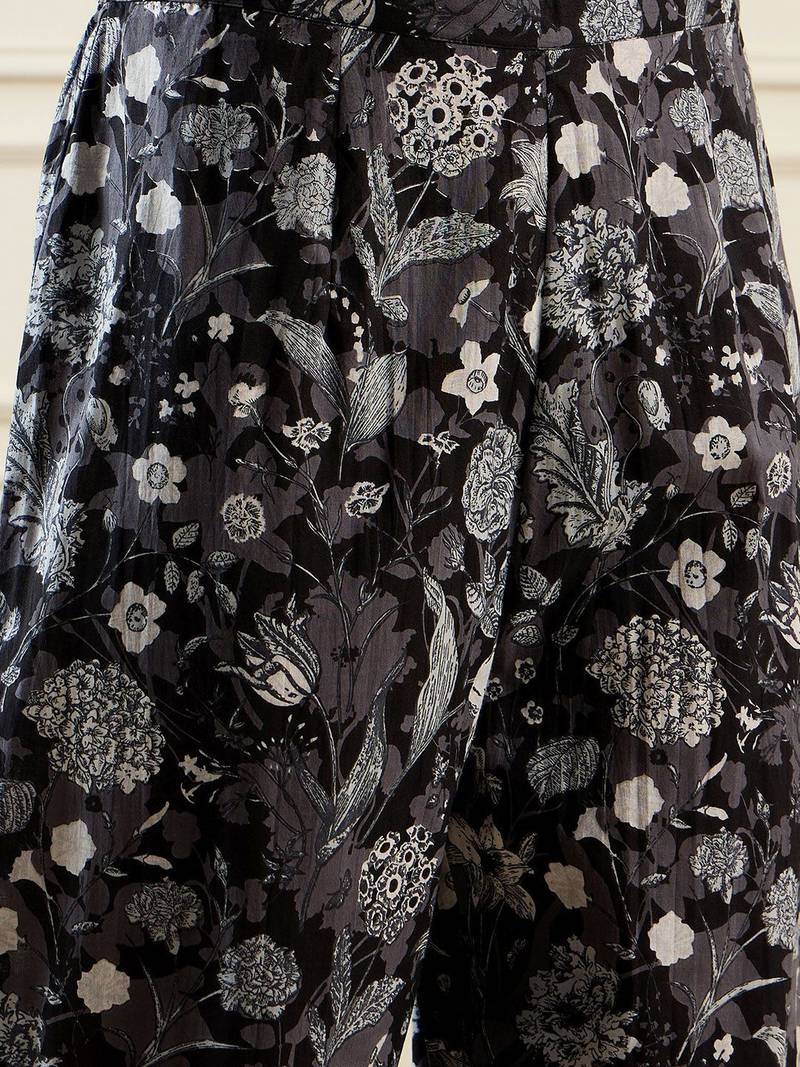 Women Floral Printed Regular Pure Cotton Kurta with Trousers