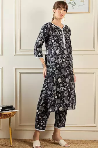 Women Floral Printed Regular Pure Cotton Kurta with Trousers