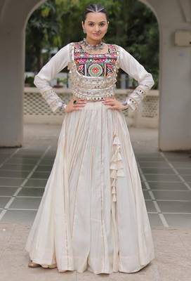 Off White Roman Chaniya Choli - Free Size  1