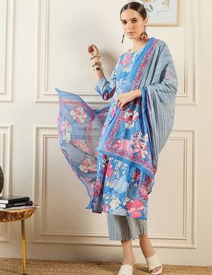 Floral Printed V-Neck Pure Cotton Straight Kurta With Trousers & Dupatta 3