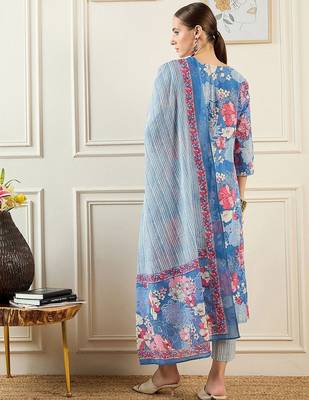 Floral Printed V-Neck Pure Cotton Straight Kurta With Trousers & Dupatta 6