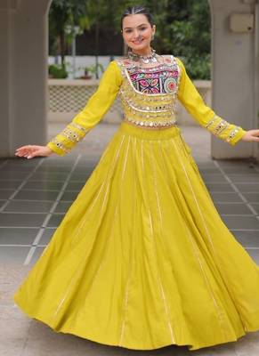 Parrot Green Roman Attractive Chaniya Choli (Free Size Stitched) 2