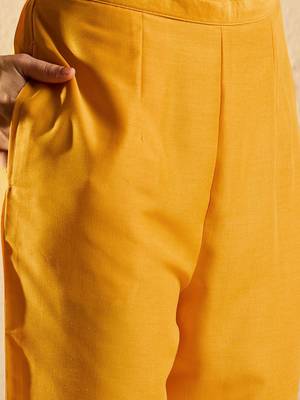 Women Embroidered Regular Thread Work Kurta with Trousers & With Dupatta 6