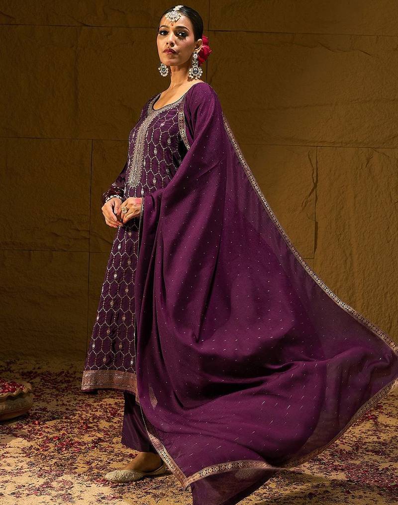 Burgundy Geometric Embroidered Jacquard Weave Kurta with Trousers & Dupatta