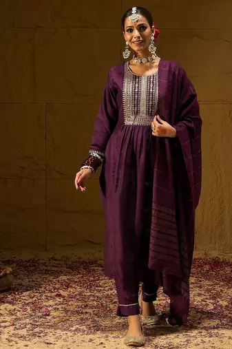 Burgundy Floral Embroidered Sequinned Dobby Weave Kurta with Trousers & Dupatta