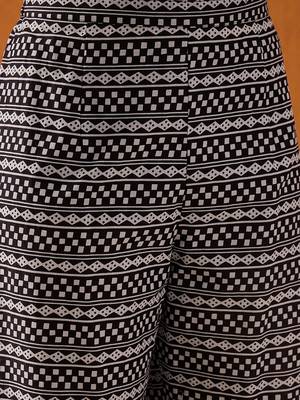 Geometric Printed Mirror Work Pure Cotton Straight Kurta With Palazzos & Dupatta 5