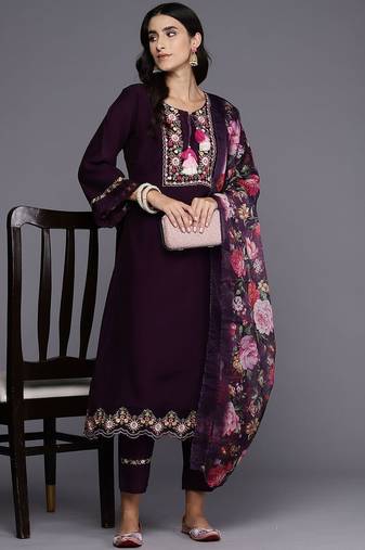 Ethnic Motifs Embroidered Straight Thread Work Kurta With Trousers & Dupatta