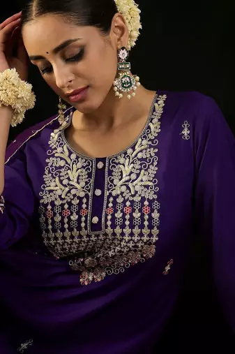 Round Neck Ethnic Motifs Embroidered Sequinned Kurta with Trouser & Dupatta