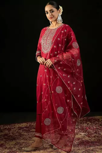 Round Neck Floral Embroidered Straight Kurta with Trouser & Dupatta