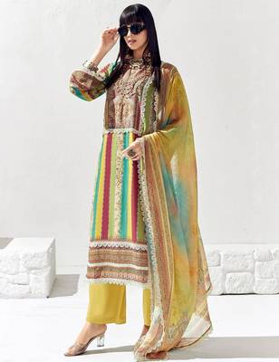 Women Ethnic Motifs Printed Regular Thread Work Kurta Trousers With Dupatta 1