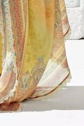 Women Ethnic Motifs Printed Regular Thread Work Kurta Trousers With Dupatta
