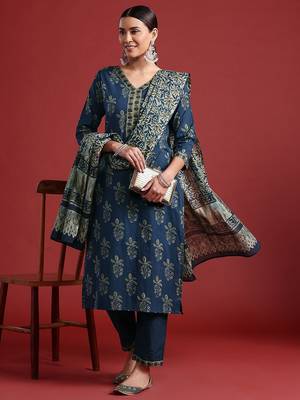 Floral Printed Pure Cotton Kurta With Trousers & Dupatta 1