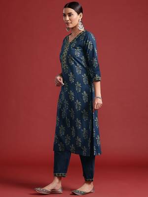 Floral Printed Pure Cotton Kurta With Trousers & Dupatta 6