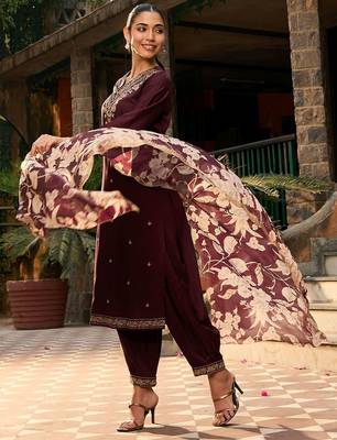 V Neck Ethnic Motifs Embroidered Regular Thread Work Kurta with Salwar & Dupatta 1