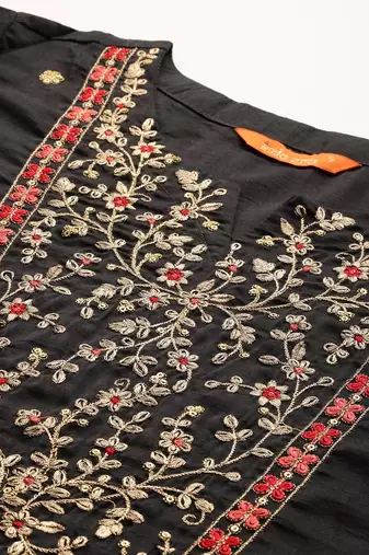 Floral Embroidered Kurta With Trousers & Dupatta