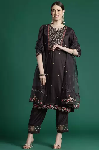 Floral Embroidered Kurta With Trousers & Dupatta