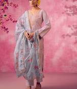 Mauve Ethnic Motifs Embroidered Regular Kurta with Trousers & Dupatta