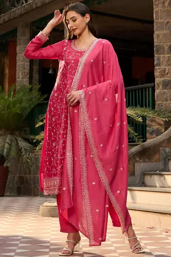 Floral Embroidered Regular Thread Work Straight Kurta with Trousers & Dupatta
